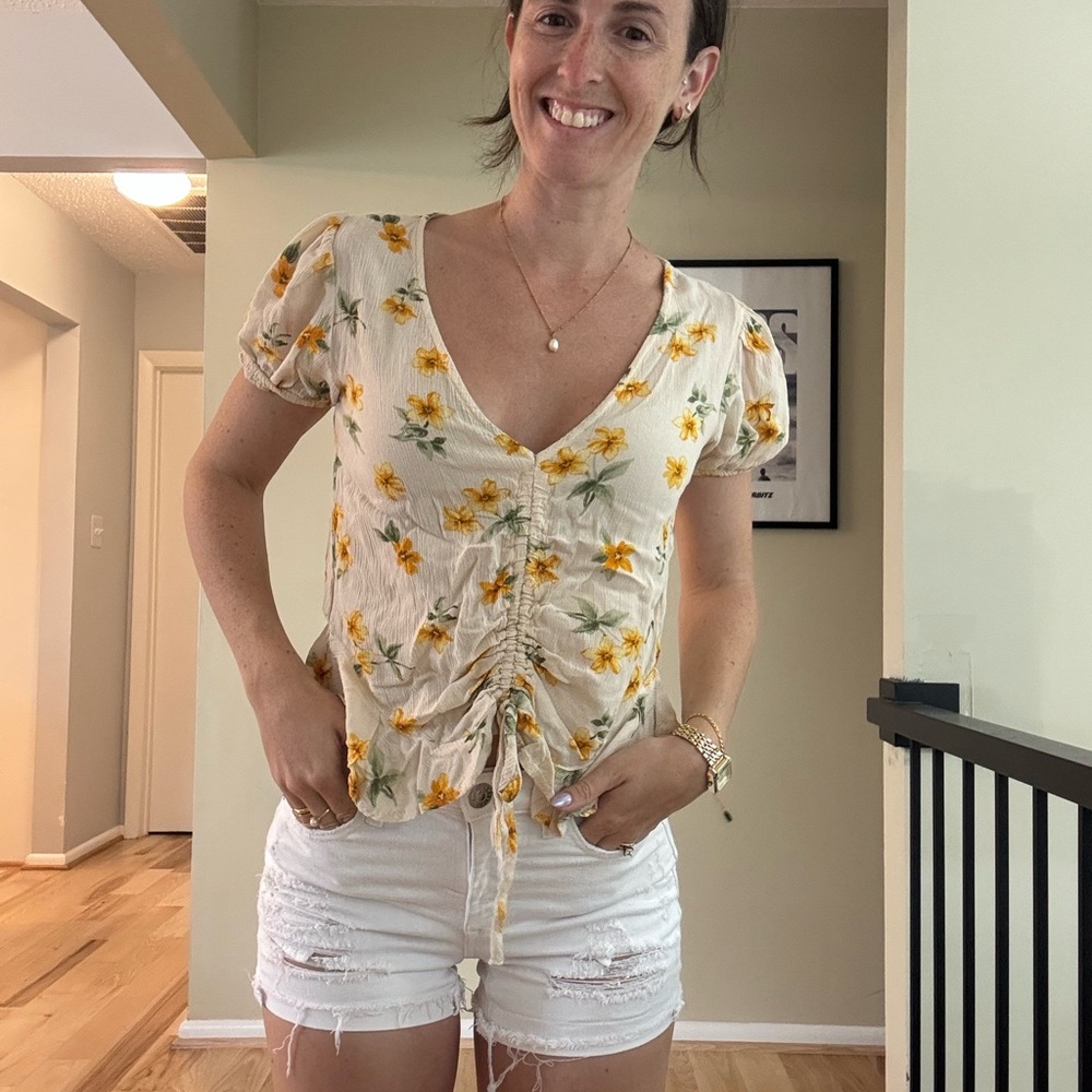 American Eagle Outfitters Cream Floral Blouse with Yellow Highlights